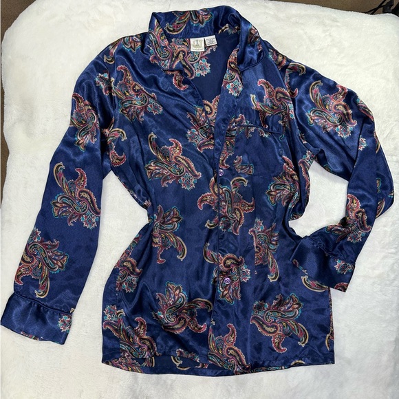 Vintage Victoria Secret Number 1 London Sleepwear paisley print silky - Picture 6 of 6